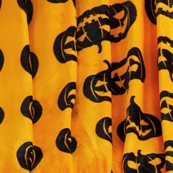 50"x70" Oversized Jack Family Halloween Plush Throw Blanket Orange - VCNY Home 7 50"x70" Oversized Jack Family Halloween Plush Throw Blanket Orange - VCNY Home -Halloween Home Decoration GUEST 53467a82 2444 4562 837b e1341d58c710