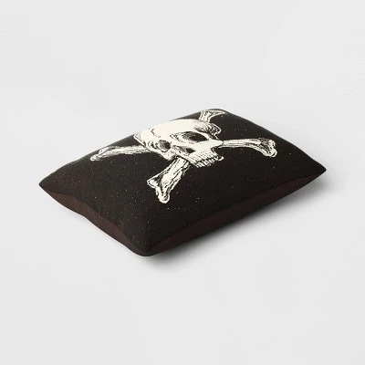 Oversize Skull And Crossbones Woven Cotton Lumbar Halloween Throw Pillow Black - Threshold™ 2 Oversize Skull And Crossbones Woven Cotton Lumbar Halloween Throw Pillow Black - Threshold™ - Image 2