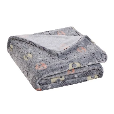 50"x70" Oversized Glow In The Dark Skelly Cats Plush Halloween Throw Blanket - VCNY Home 1 50"x70" Oversized Glow In The Dark Skelly Cats Plush Halloween Throw Blanket - VCNY Home